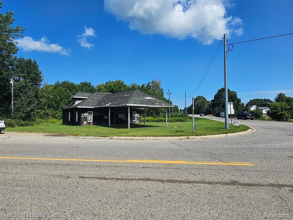 4495 Bowers Road Property Photo 1
