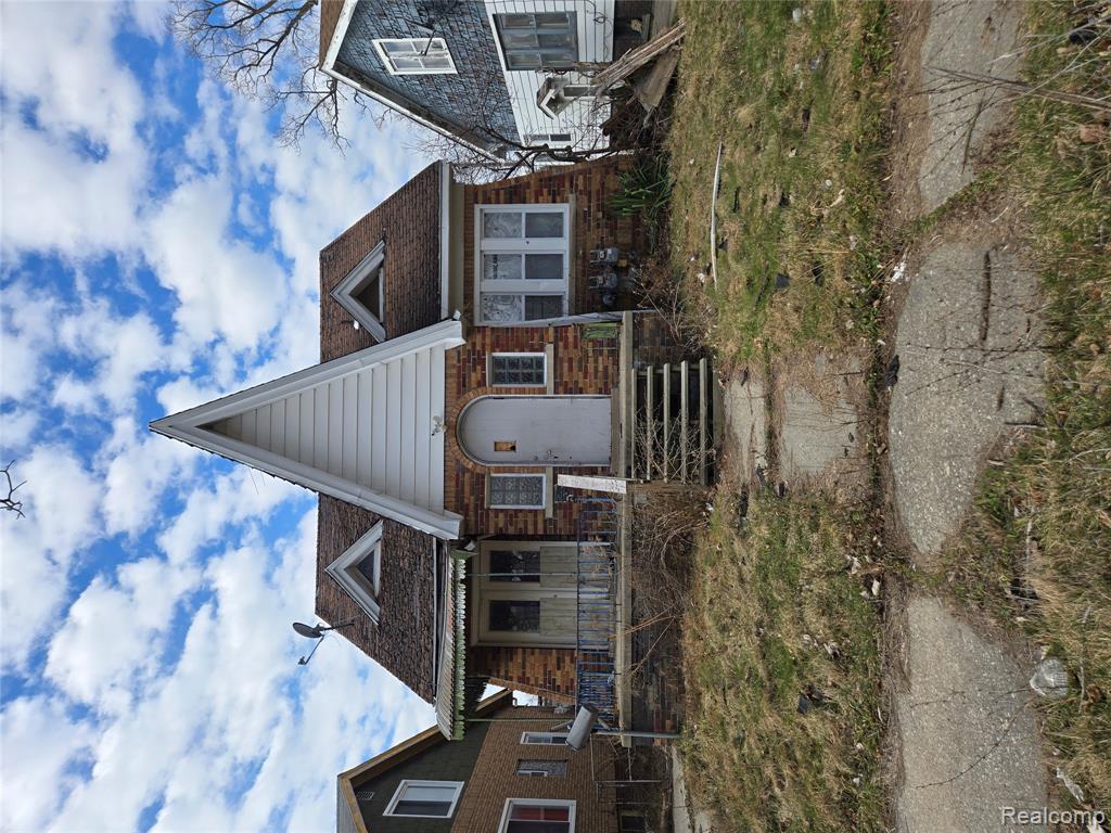 17325 Barlow Street Property Photo 1