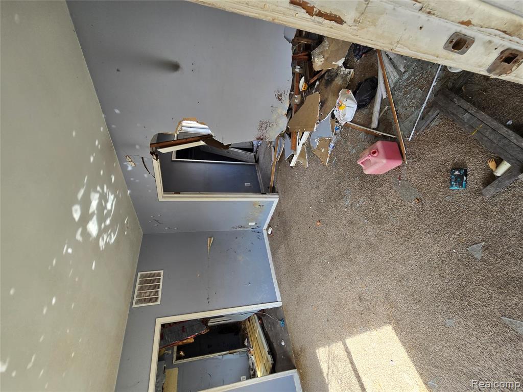 17325 Barlow Street Property Photo 11