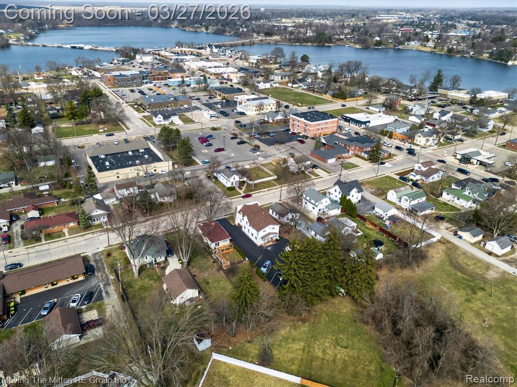 175 2nd Street Property Photo 44
