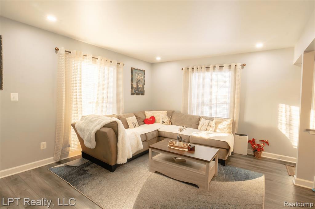 35463 Turner Drive Property Photo 4