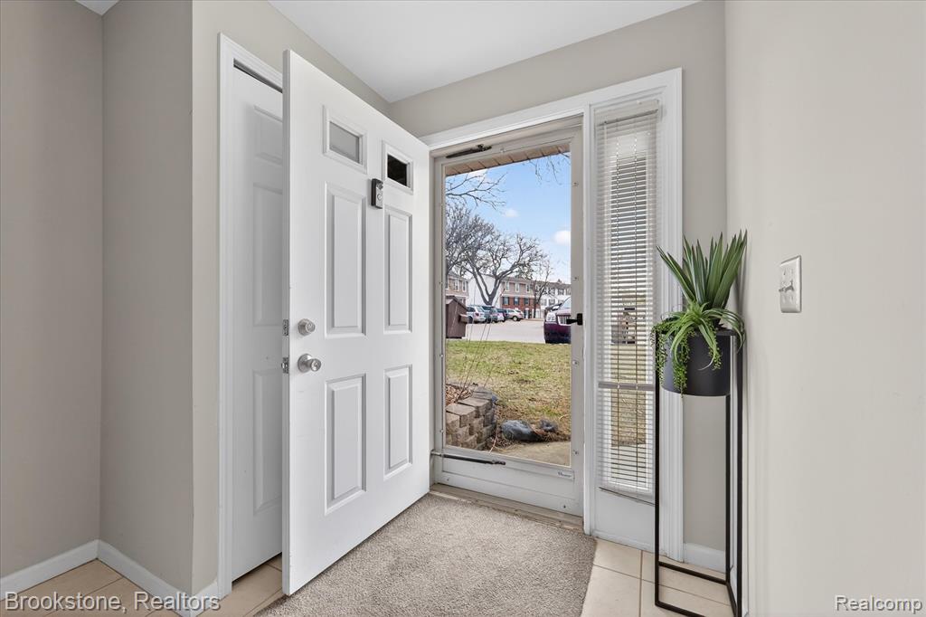 37744 Charter Oaks Boulevard Property Photo 6
