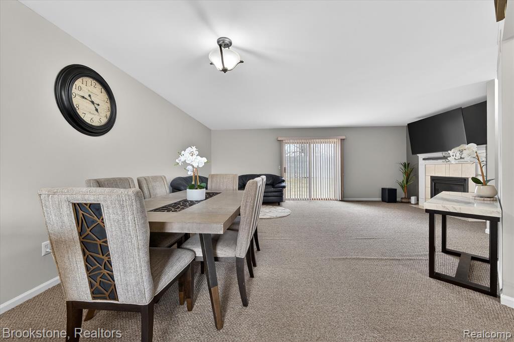 37744 Charter Oaks Boulevard Property Photo 12