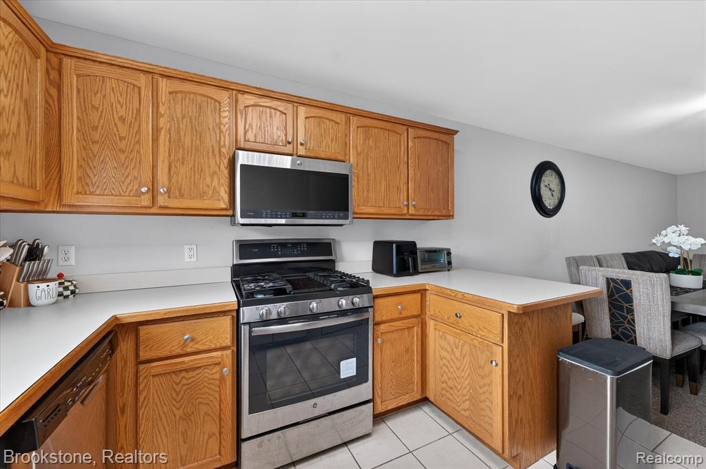 37744 Charter Oaks Boulevard Property Photo 17