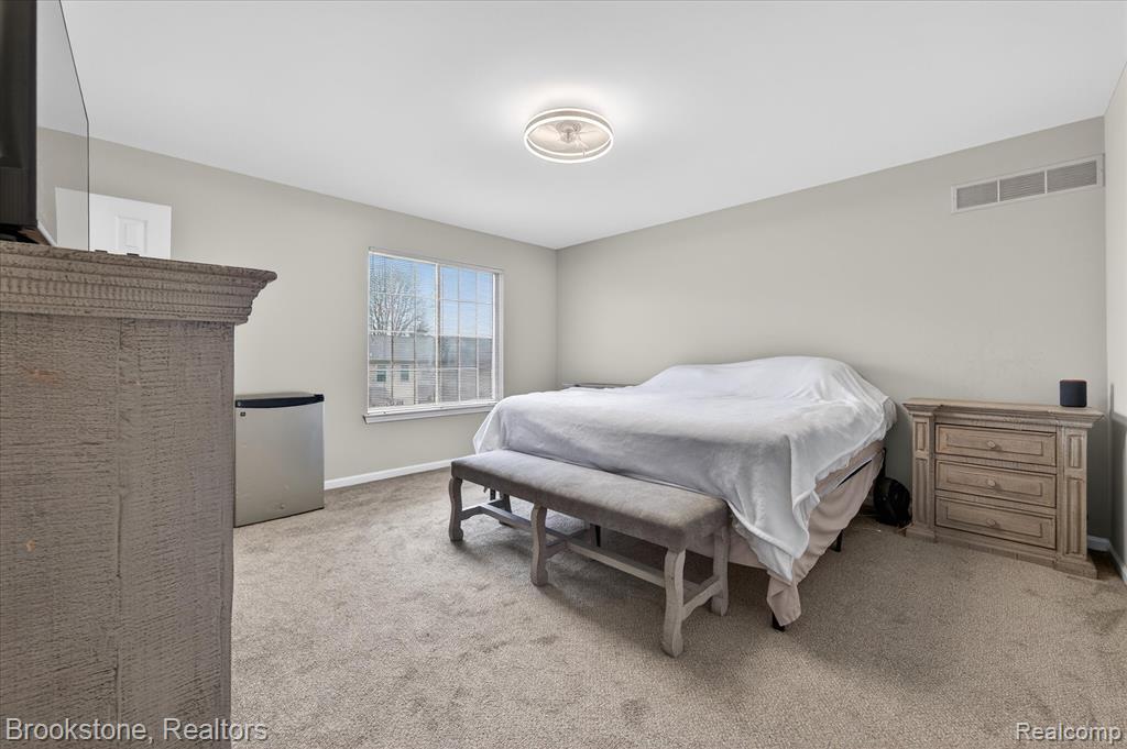 37744 Charter Oaks Boulevard Property Photo 26