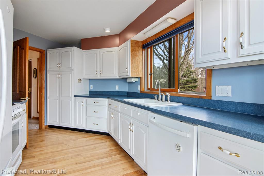 1693 Elm Road Property Photo 14