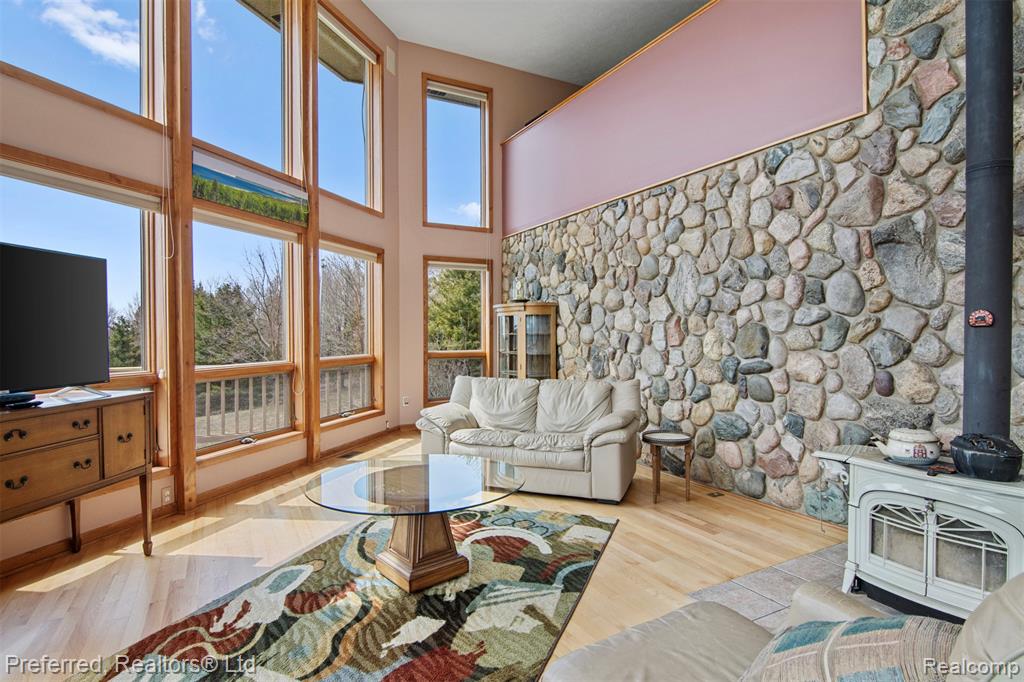 1693 Elm Road Property Photo 16