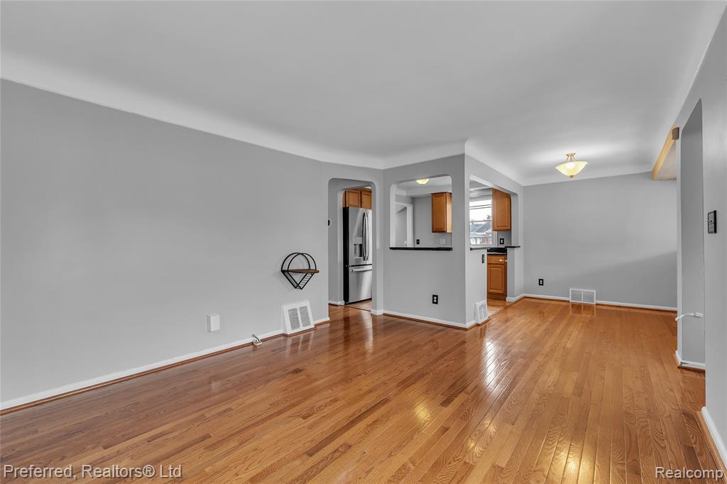 2659 Culver Avenue Property Photo 7