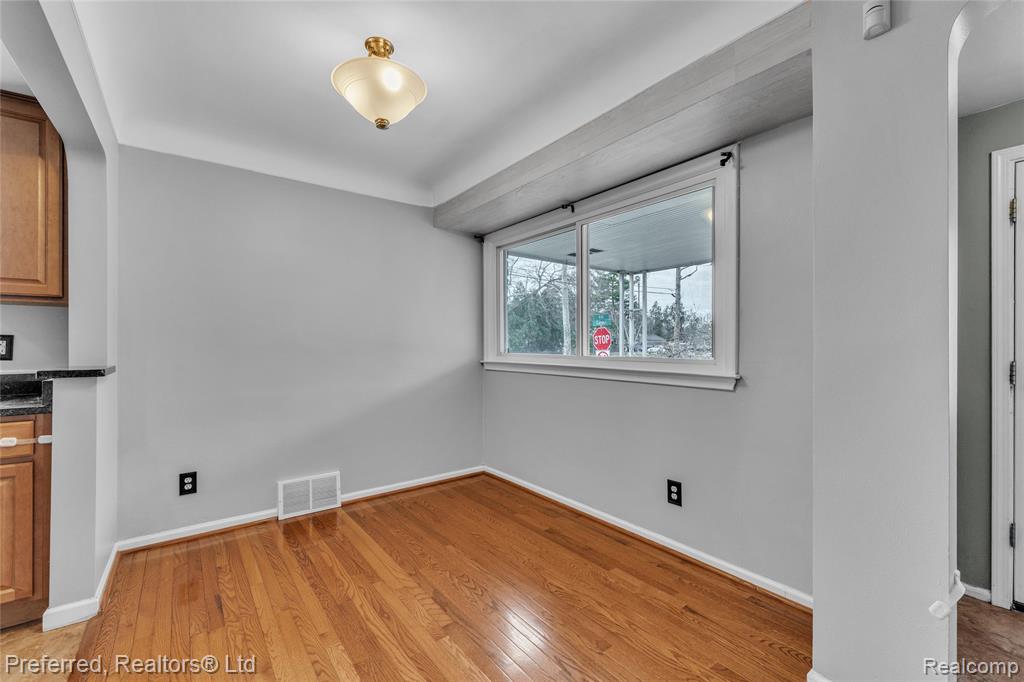 2659 Culver Avenue Property Photo 8