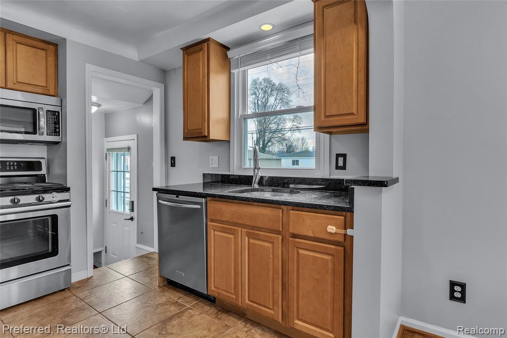 2659 Culver Avenue Property Photo 15