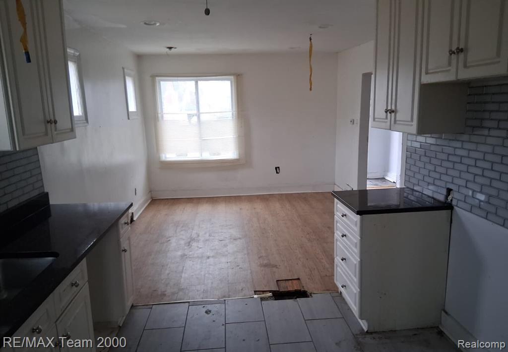 9925 Bishop Street Property Photo 15