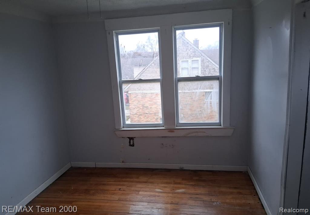 9925 Bishop Street Property Photo 18