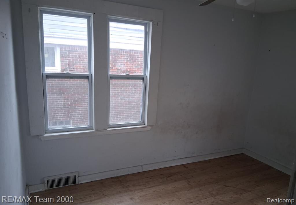 9925 Bishop Street Property Photo 20