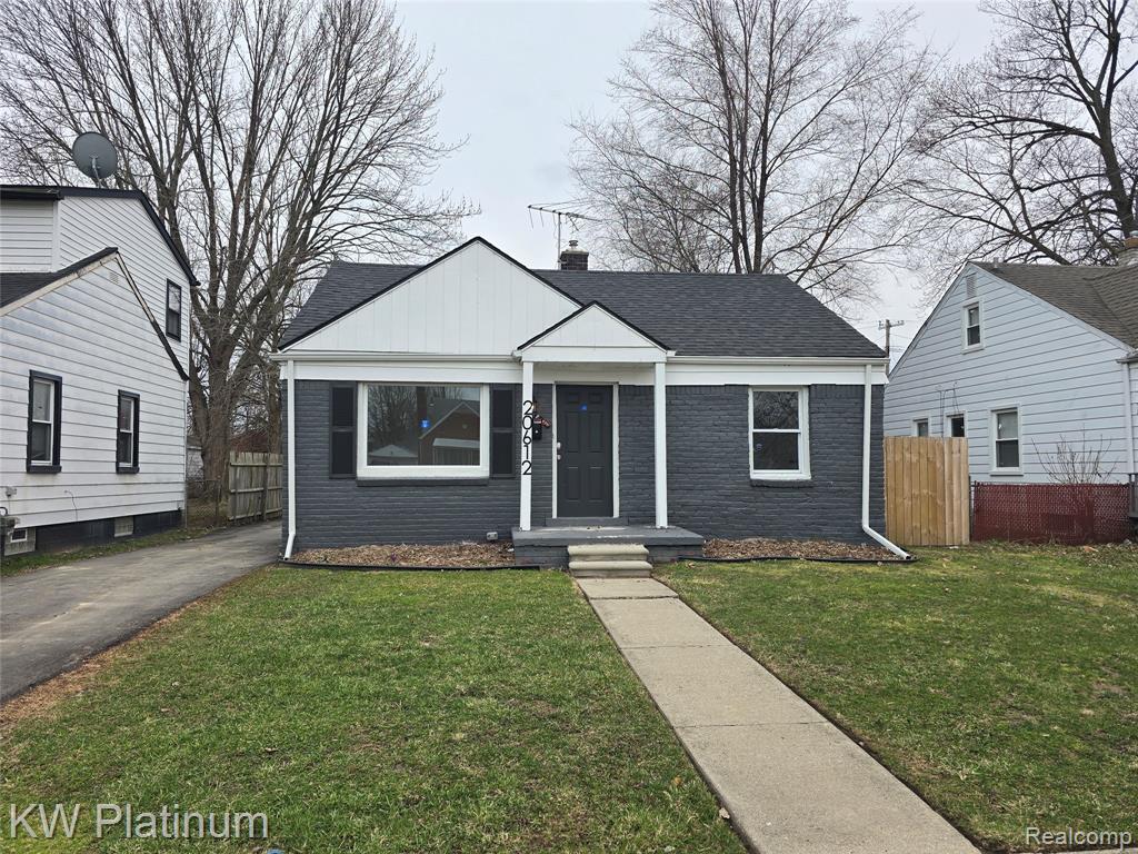 20612 Kingsville Street Property Photo 1