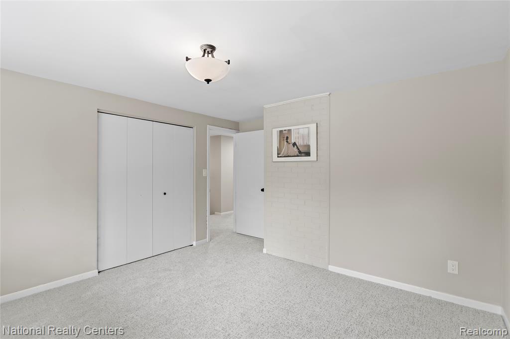 7103 Pebble Park Drive Property Photo 27