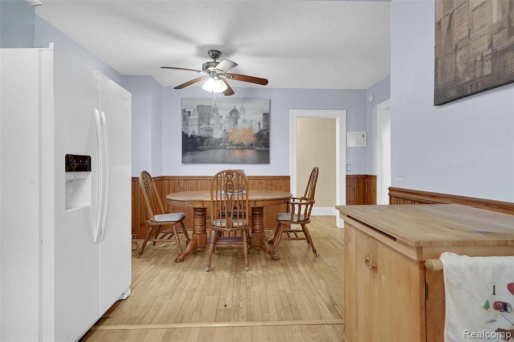 7972 3rd Street Property Photo 12