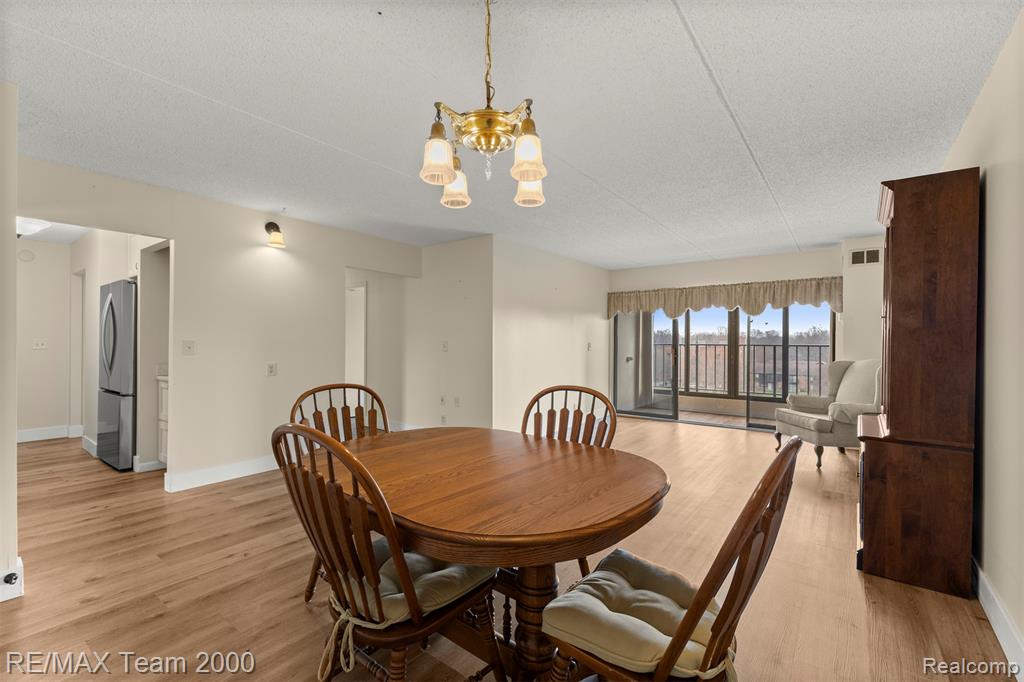 21800 Morley Avenue Property Photo 6