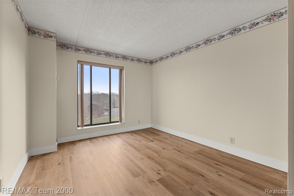 21800 Morley Avenue Property Photo 19