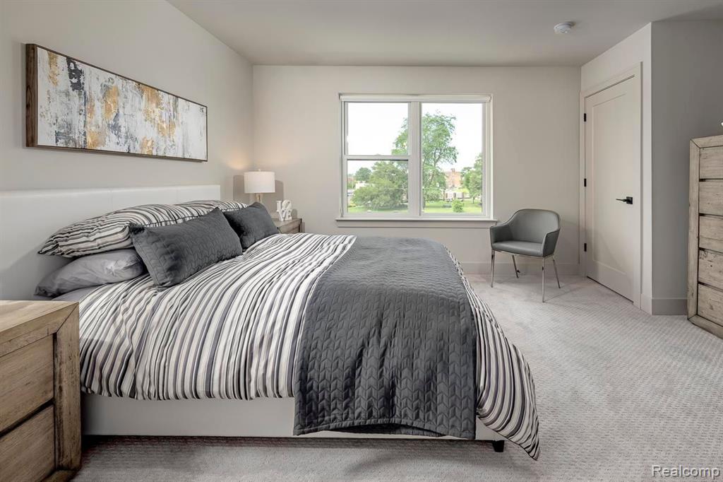 3692 Trumbull Street Property Photo 13
