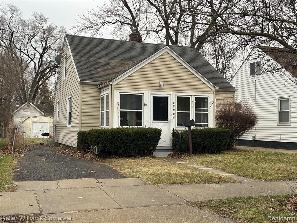 20924 Ridgemont Road Property Photo 1