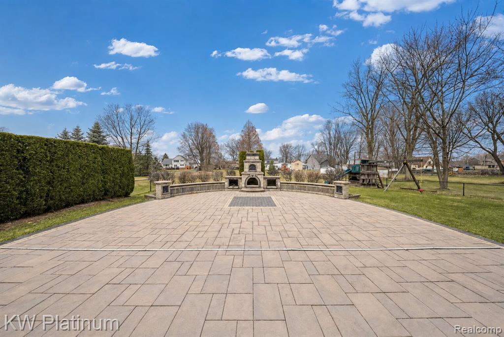 48877 Point Lakeview Drive Property Photo 71