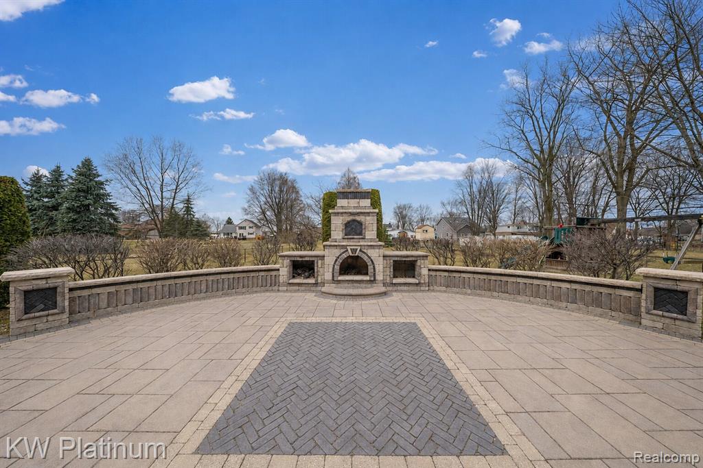48877 Point Lakeview Drive Property Photo 72