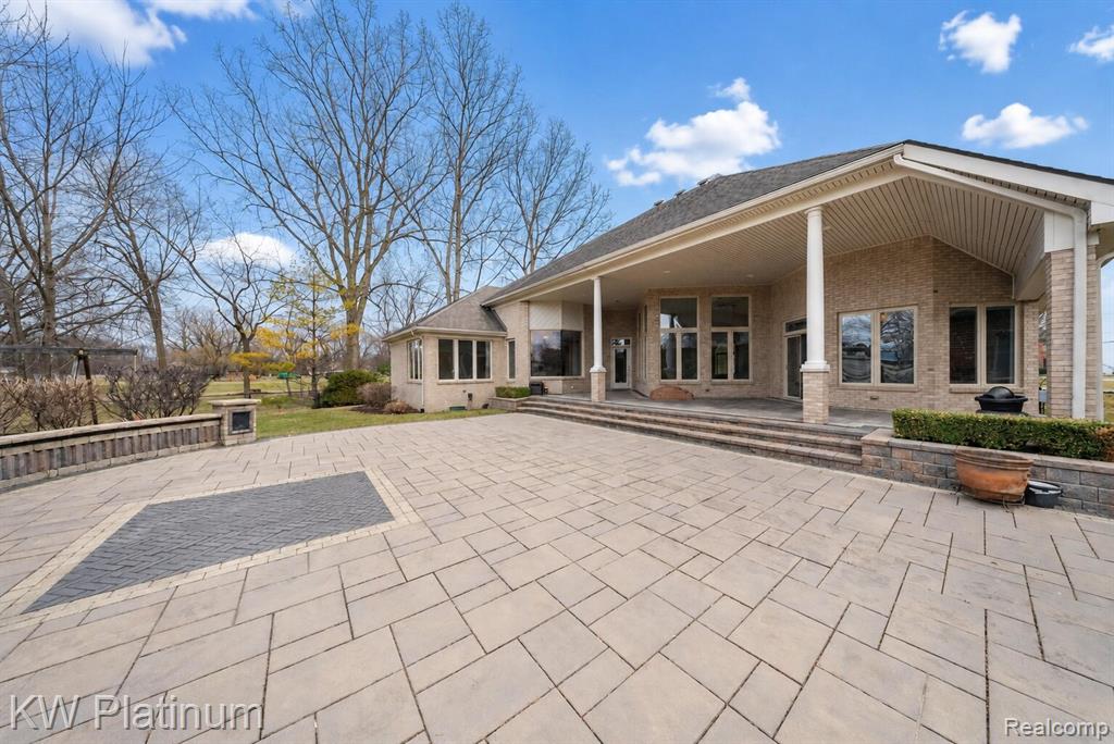 48877 Point Lakeview Drive Property Photo 73