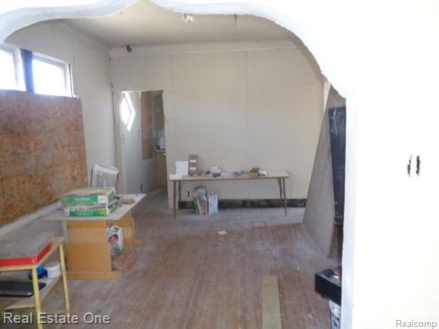 5468 Holcomb Street Property Photo 10