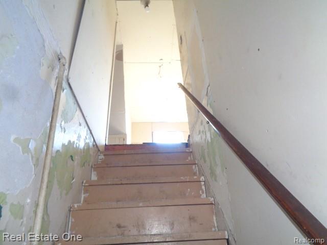 5468 Holcomb Street Property Photo 19