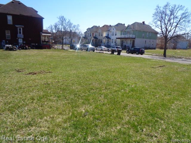 5468 Holcomb Street Property Photo 27