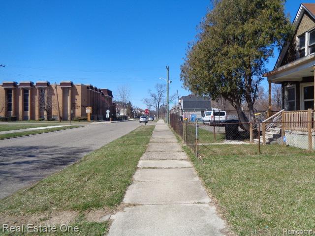 5468 Holcomb Street Property Photo 31