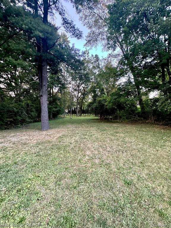 18656 Midway Avenue Property Photo 3