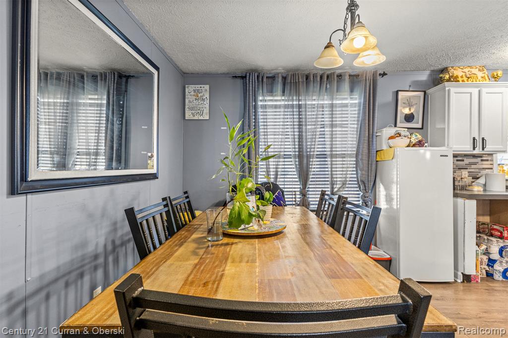 24702 Manchester Property Photo 19