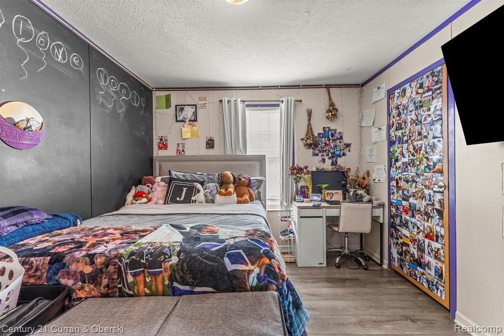 24702 Manchester Property Photo 30