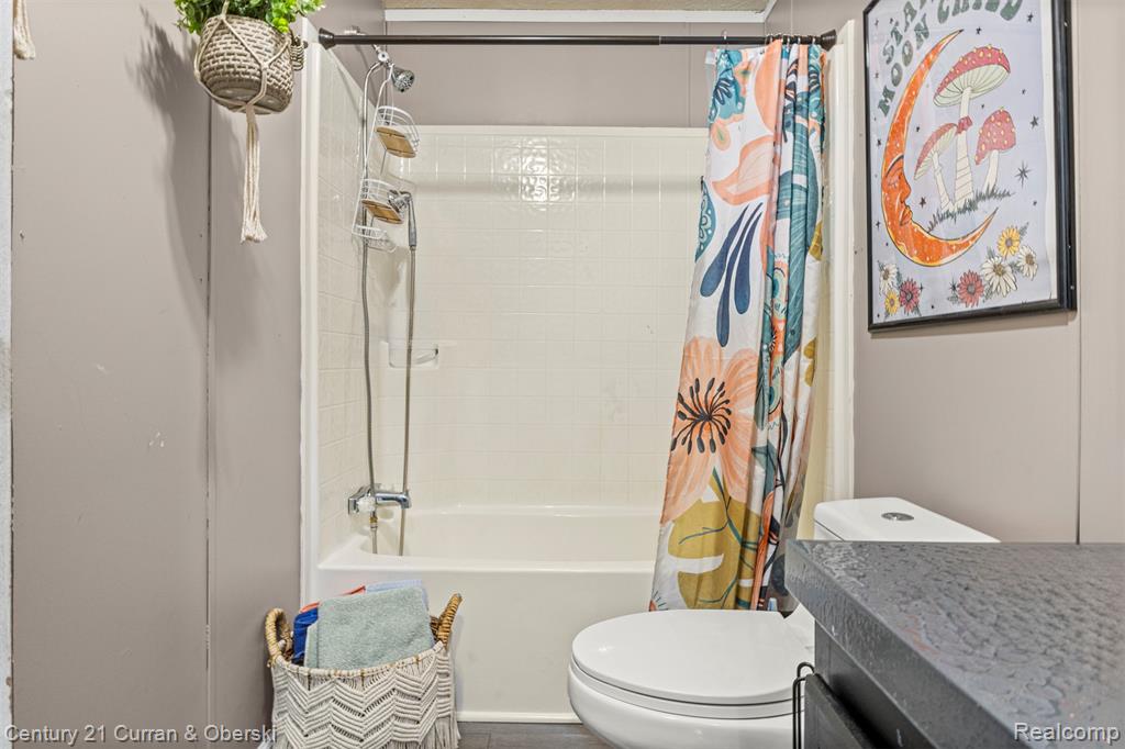 24702 Manchester Property Photo 33