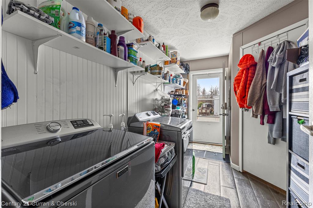 24702 Manchester Property Photo 34