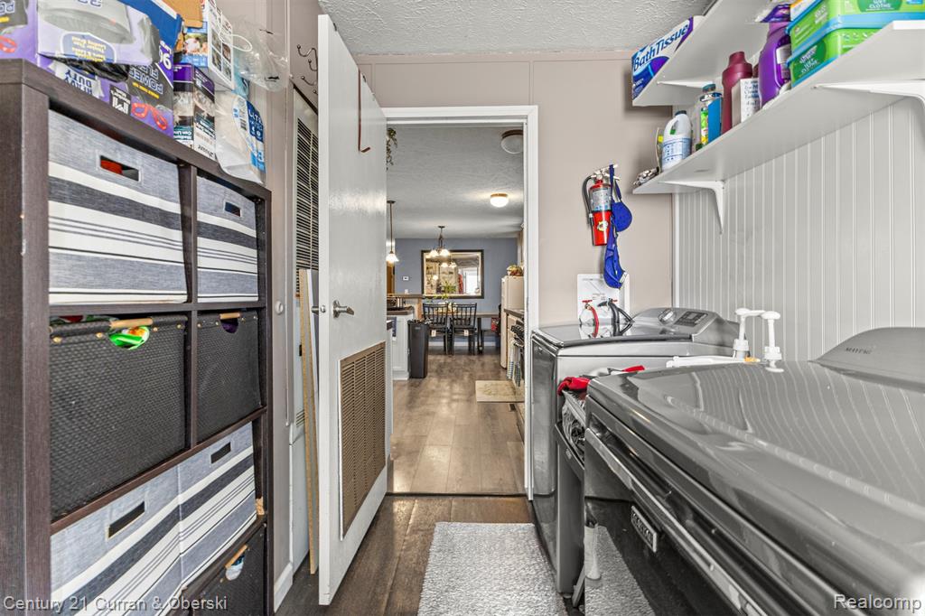 24702 Manchester Property Photo 35