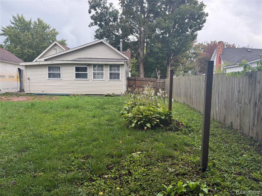 140 Alexander Street Property Photo 22