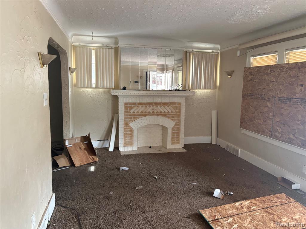 15390 Littlefield Street Property Photo 2