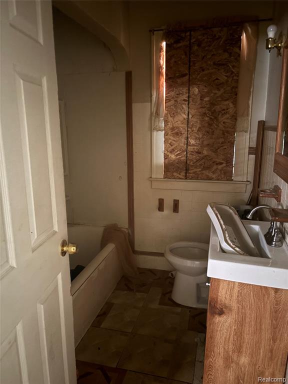15390 Littlefield Street Property Photo 5