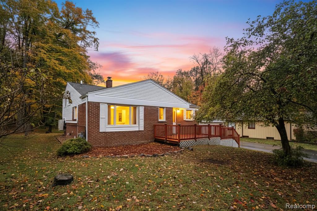 21473 Lundy Drive Property Photo 1