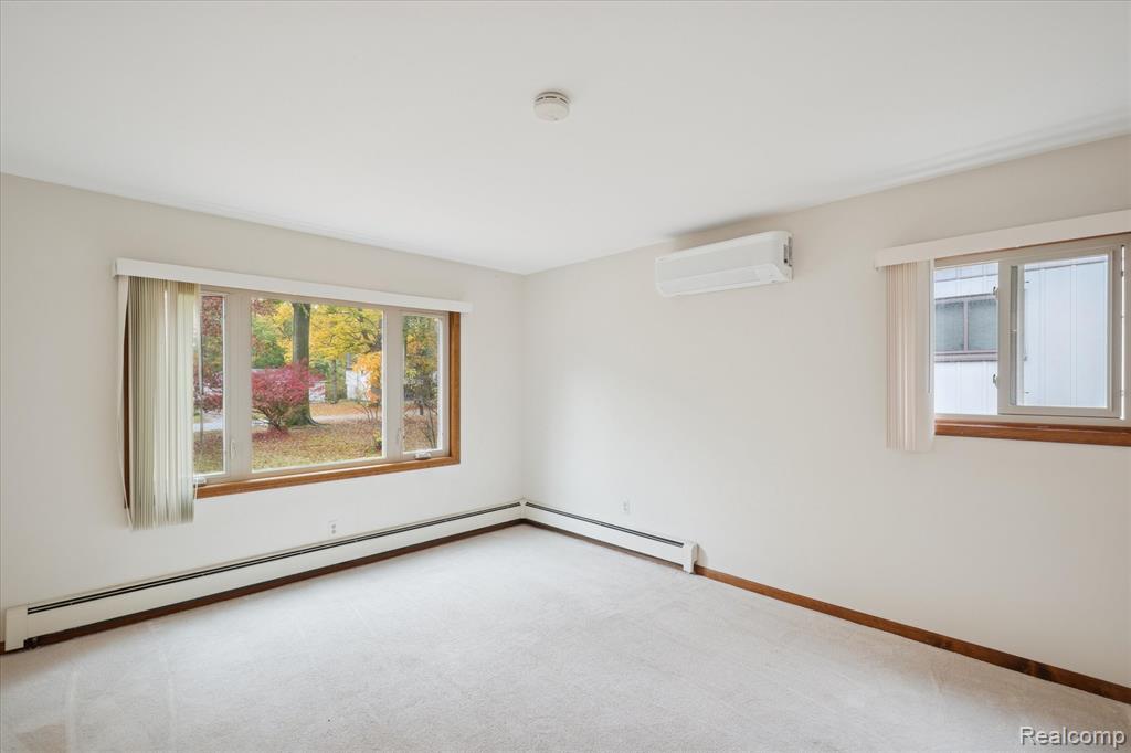21473 Lundy Drive Property Photo 6
