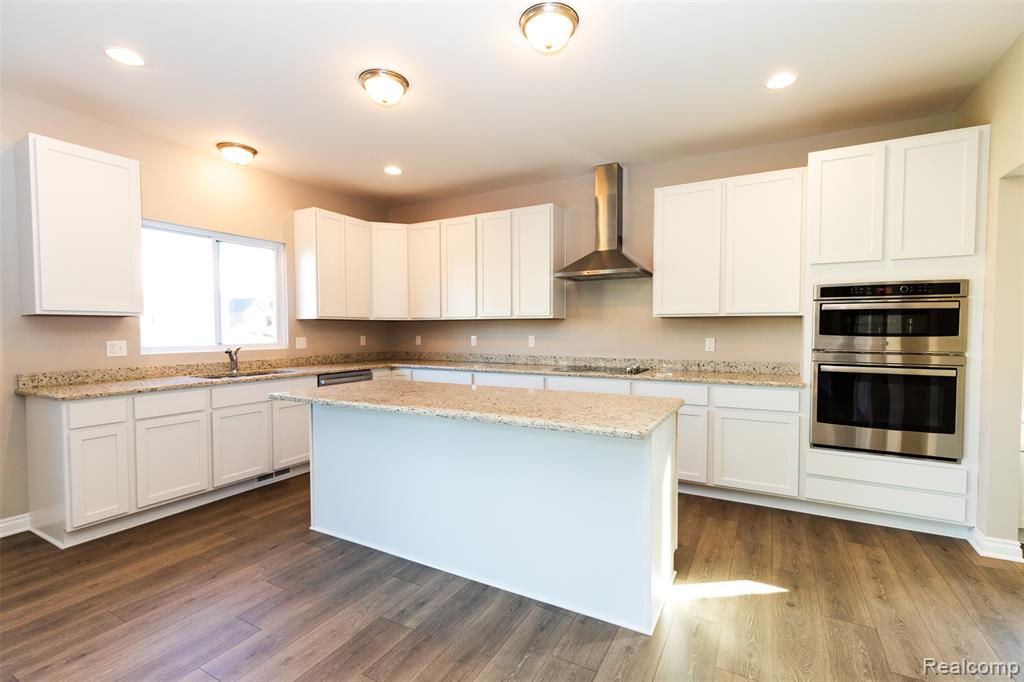 34607 John Bartley Circle Property Photo 15