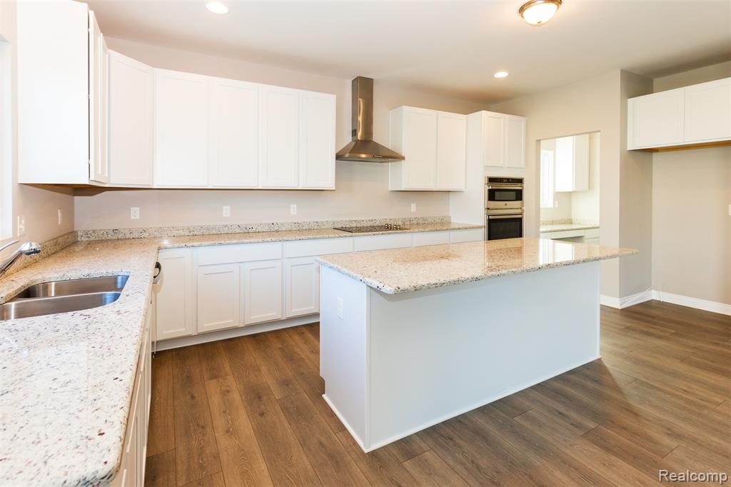 34607 John Bartley Circle Property Photo 16
