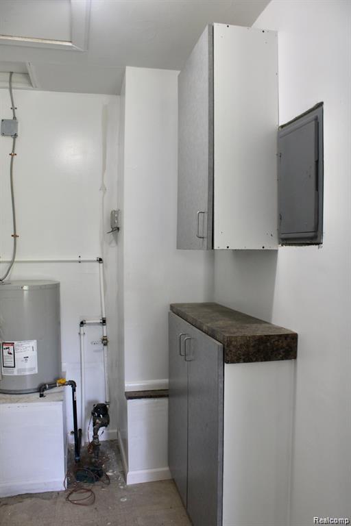 3922 Herrick Street Property Photo 6