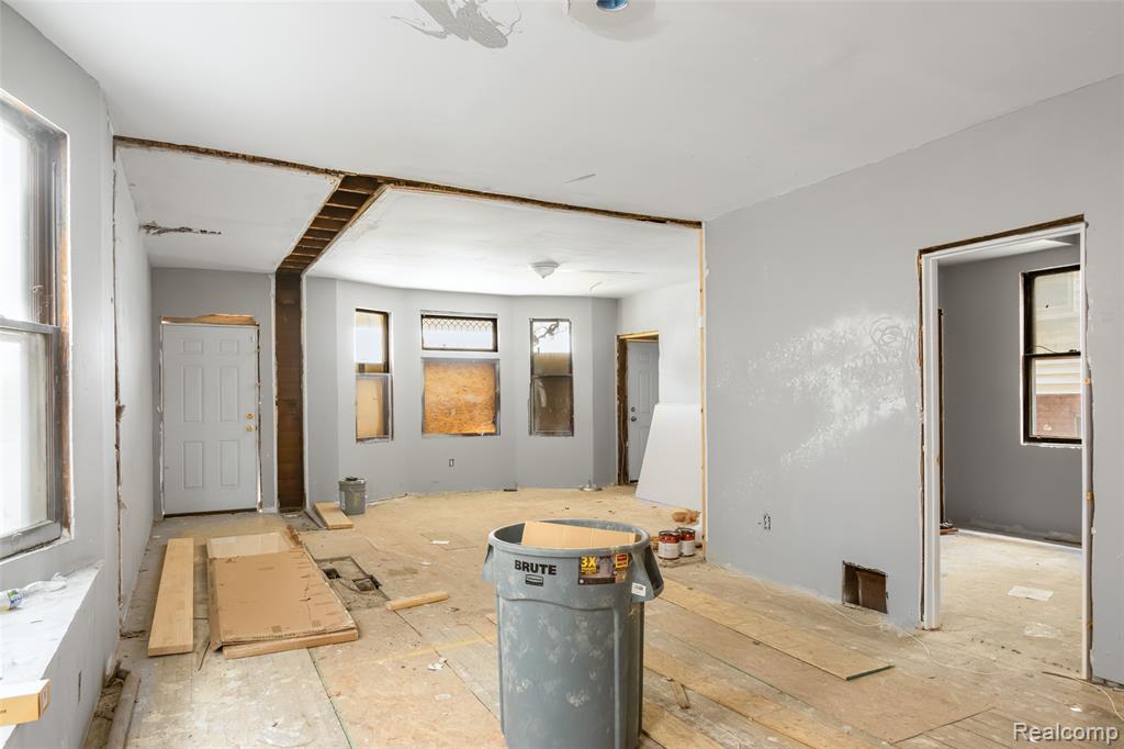 2980 Baldwin Street Property Photo 4