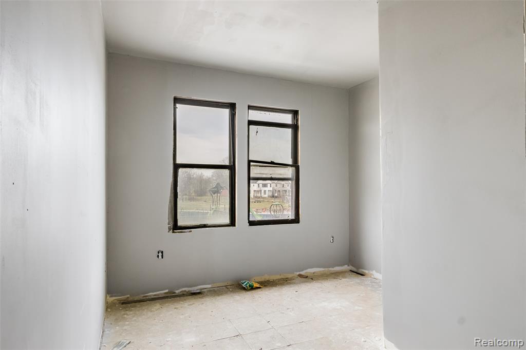 2980 Baldwin Street Property Photo 12
