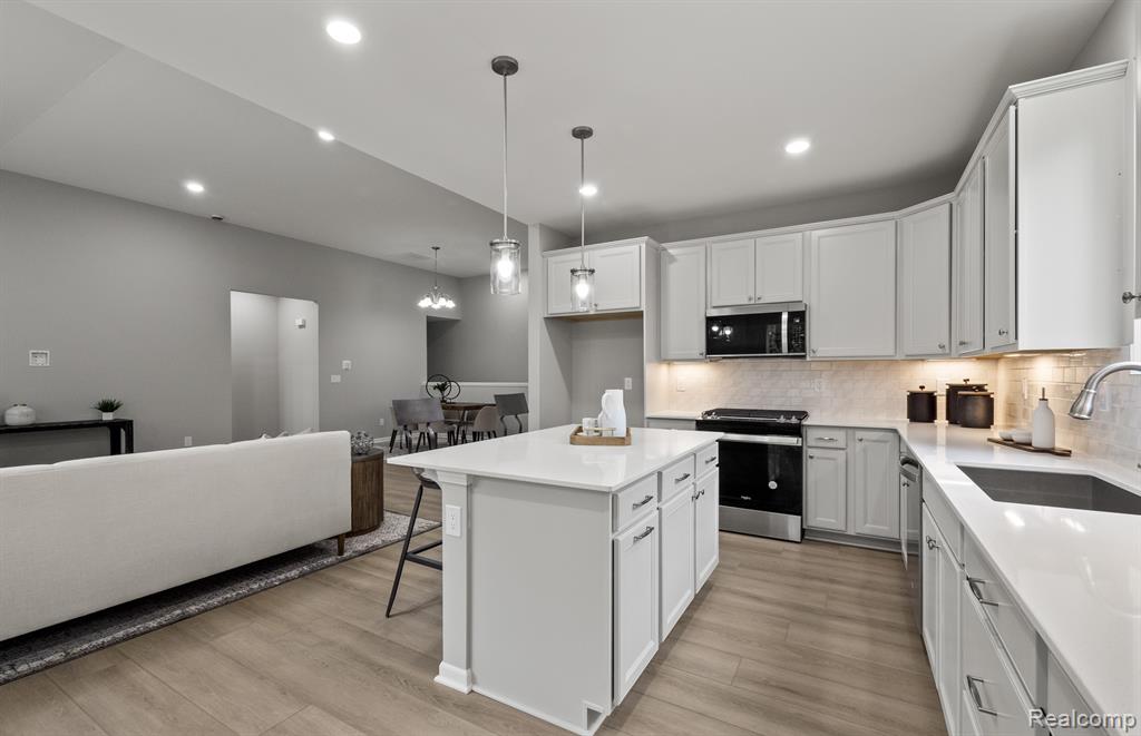 2015 Coventry Drive Property Photo 9