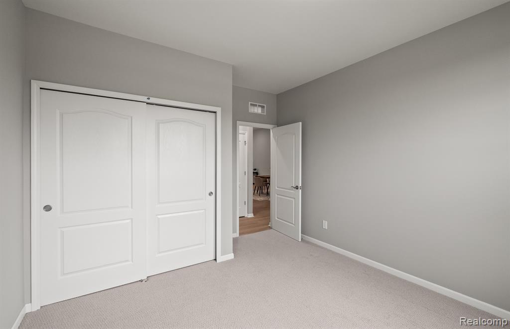 2015 Coventry Drive Property Photo 17