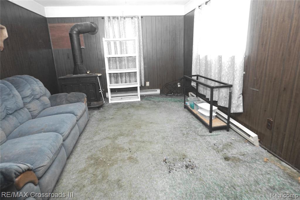 7047 Haggerty Road Property Photo 3